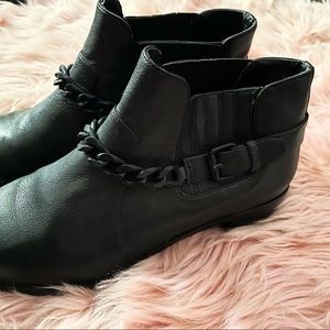 Joe’s Booties w/Black Chains ⛓